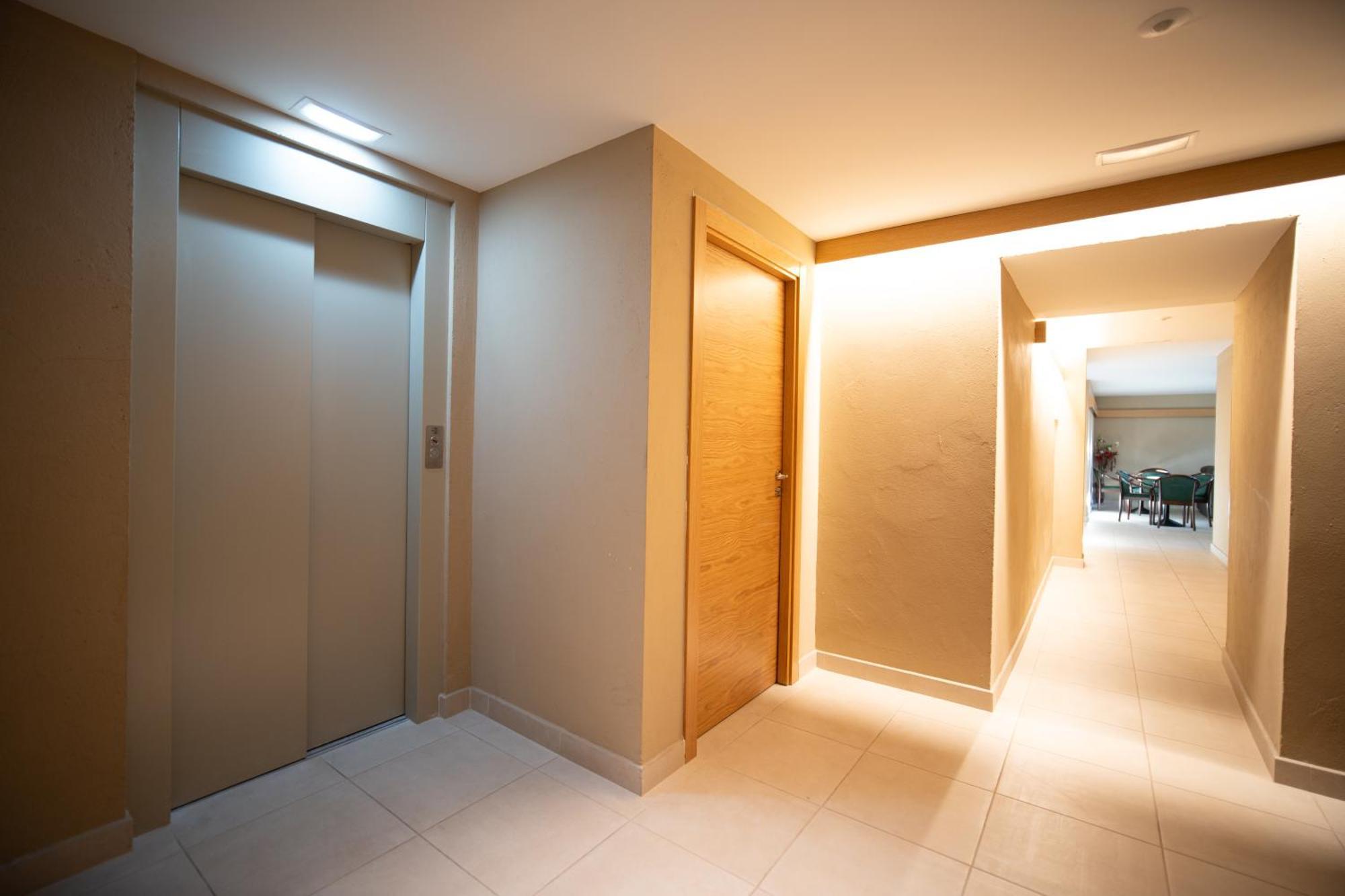Hotel Bruna إيستيري دانو المظهر الخارجي الصورة