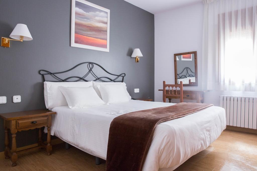 Hotel Bruna إيستيري دانو المظهر الخارجي الصورة